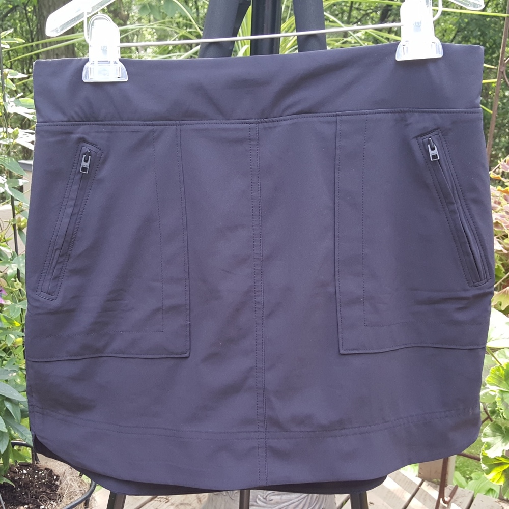 Athleta Black Skort - stretchy and so comfortable!